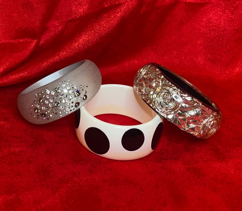3 Retro Bracelet Bangles